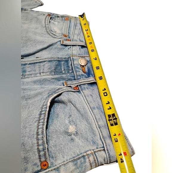 Denim Forum | The BF Highrise Loose 28L  Aritzia Distressed Woman Jean | Size 26 - Picture 9 of 16